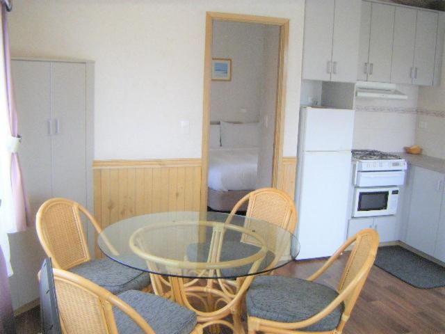 Bega Village Motor Inn Εξωτερικό φωτογραφία